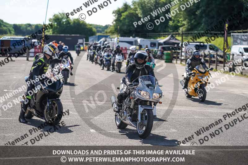 enduro digital images;event digital images;eventdigitalimages;lydden hill;lydden no limits trackday;lydden photographs;lydden trackday photographs;no limits trackdays;peter wileman photography;racing digital images;trackday digital images;trackday photos